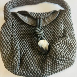 Tissa Fontaneda Bubble shoulder bag. Dark grey